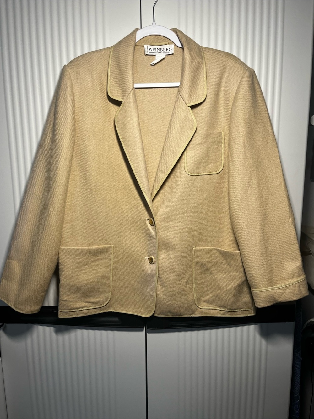 Women's Light Cream Blazer Jacket
